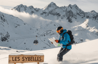 Skier Malin aux Sybelles : Stratégies de Réduction et Offres Cachées